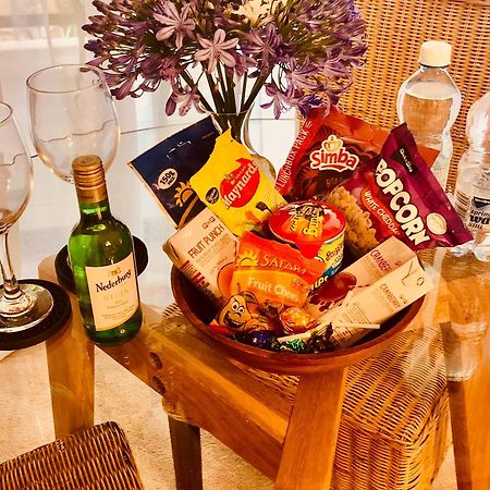 27A On Angus Hotel Johannesburg Ngoại thất bức ảnh