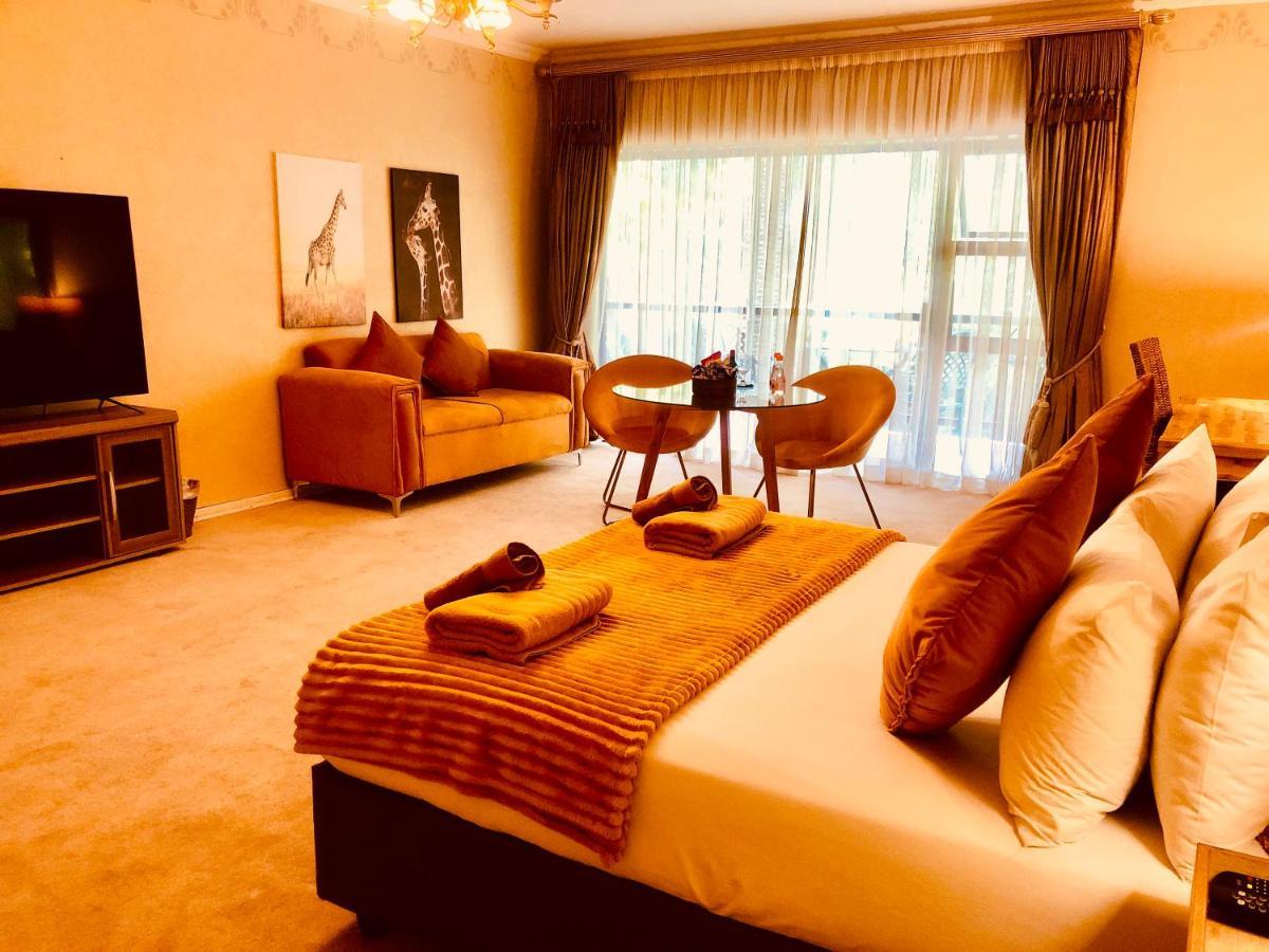 27A On Angus Hotel Johannesburg Ngoại thất bức ảnh
