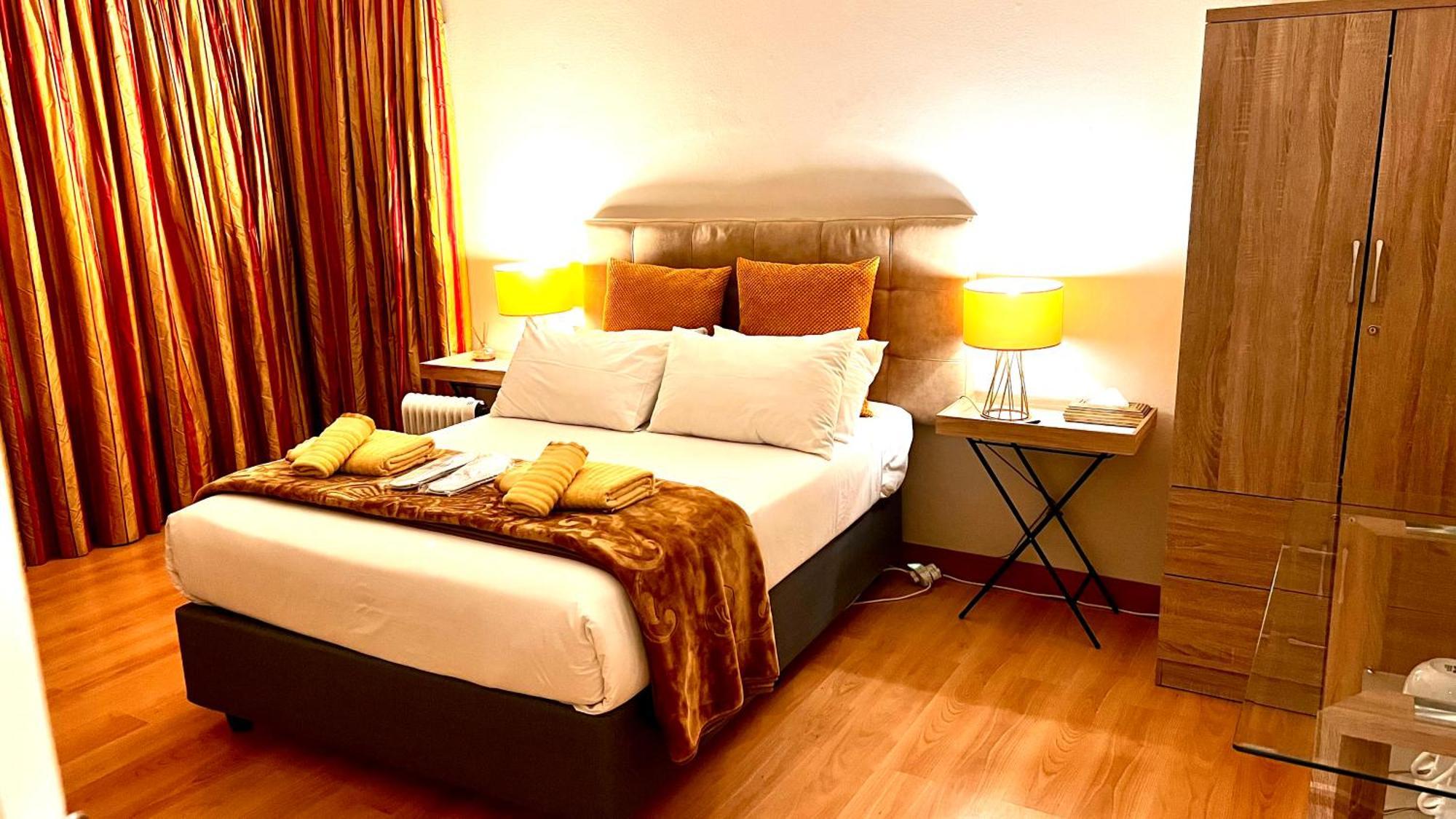 27A On Angus Hotel Johannesburg Ngoại thất bức ảnh