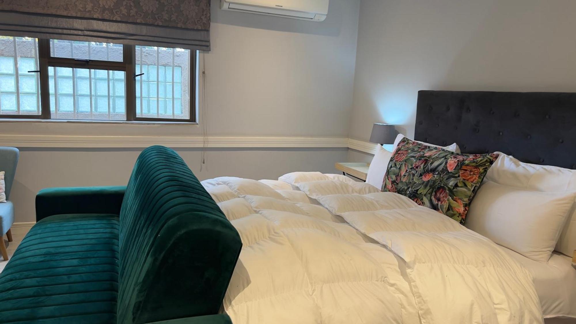 27A On Angus Hotel Johannesburg Ngoại thất bức ảnh